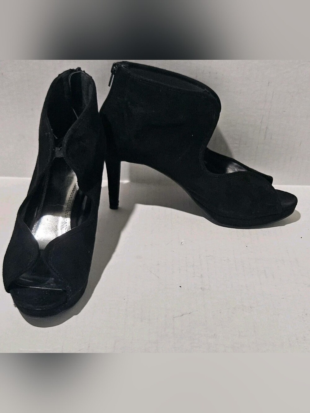 Women Peep-Toe Stiletto Pumps 10 Black Femenine Ankle Shooties Back Zip Wedding